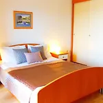 Apartments Bor